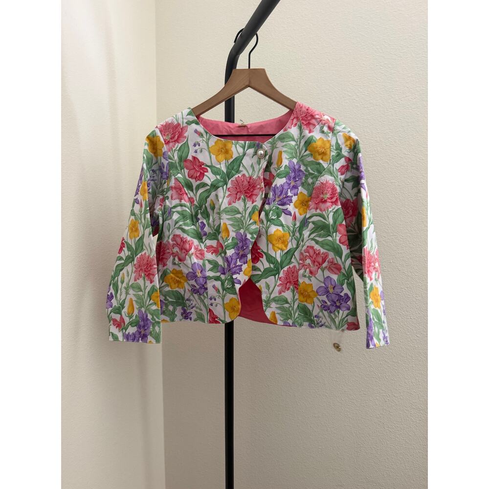 Prosperina BEAUMONT REVERSIBLE GARDEN PARTY FLORAL COTTON SCALLOP JACKET - Picture 6 of 10